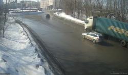 Онлайн камера: Кольцо УАЗ вид с остановки | Каменск-Уральский