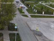 Онлайн камера: Перекресток Исетская-Каменская - рядом с парком | Каменск-Уральский