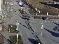 Онлайн камера: Перекресток Исетская-Каменская - рядом с парком | Каменск-Уральский