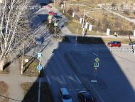 Онлайн камера: Перекресток Исетская-Каменская - рядом с парком | Каменск-Уральский