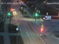 Онлайн камера: Перекресток Исетская-Каменская - рядом с парком | Каменск-Уральский