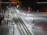 Онлайн камера: Перекресток Исетская-Каменская - рядом с парком | Каменск-Уральский