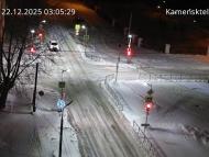 Онлайн камера: Перекресток Исетская-Каменская - рядом с парком | Каменск-Уральский