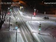 Онлайн камера: Перекресток Исетская-Каменская - рядом с парком | Каменск-Уральский