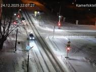 Онлайн камера: Перекресток Исетская-Каменская - рядом с парком | Каменск-Уральский