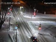 Онлайн камера: Перекресток Исетская-Каменская - рядом с парком | Каменск-Уральский