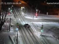 Онлайн камера: Перекресток Исетская-Каменская - рядом с парком | Каменск-Уральский