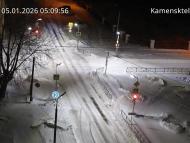 Онлайн камера: Перекресток Исетская-Каменская - рядом с парком | Каменск-Уральский