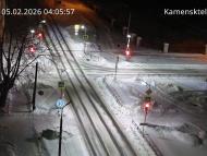 Онлайн камера: Перекресток Исетская-Каменская - рядом с парком | Каменск-Уральский