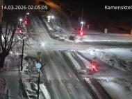 Онлайн камера: Перекресток Исетская-Каменская - рядом с парком | Каменск-Уральский