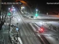 Онлайн камера: Перекресток Исетская-Каменская - рядом с парком | Каменск-Уральский