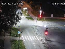 Онлайн камера: Перекресток Исетская-Каменская - рядом с парком | Каменск-Уральский