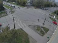 Онлайн камера: Перекресток Калинина-Каменская | Каменск-Уральский