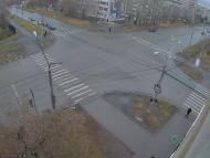 Онлайн камера: Перекресток Калинина-Каменская | Каменск-Уральский