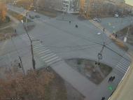 Онлайн камера: Перекресток Калинина-Каменская | Каменск-Уральский