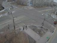 Онлайн камера: Перекресток Калинина-Каменская | Каменск-Уральский