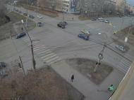 Онлайн камера: Перекресток Калинина-Каменская | Каменск-Уральский