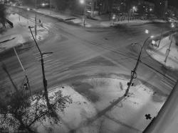 Онлайн камера: Перекресток Калинина-Каменская | Каменск-Уральский