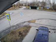 Онлайн камера: Озерная 6 - Остановка | Каменск-Уральский