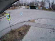 Онлайн камера: Озерная 6 - Остановка | Каменск-Уральский