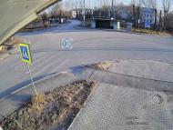 Онлайн камера: Озерная 6 - Остановка | Каменск-Уральский