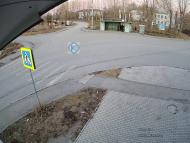 Онлайн камера: Озерная 6 - Остановка | Каменск-Уральский