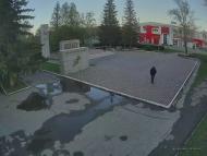 Онлайн камера: Мемориал Вечный Огонь - 1 (ТЦ Самородок) | Каменск-Уральский