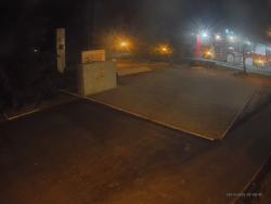 Онлайн камера: Мемориал Вечный Огонь - 1 (ТЦ Самородок) | Каменск-Уральский