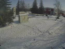 Онлайн камера: Мемориал Вечный Огонь - 1 (ТЦ Самородок) | Каменск-Уральский