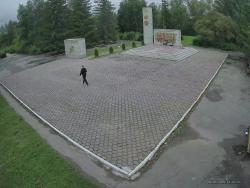 Онлайн камера: Мемориал Вечный Огонь - 2 (ТЦ Самородок) | Каменск-Уральский