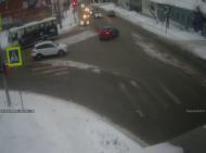 Онлайн камера: Перекресток Ленина - Карла-Маркса | Каменск-Уральский