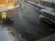 Онлайн камера: Перекресток Ленина - Карла-Маркса | Каменск-Уральский