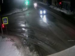 Онлайн камера: Перекресток Ленина - Карла-Маркса | Каменск-Уральский