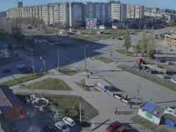 Перекресток Суворова - Каменская (торговый центр)